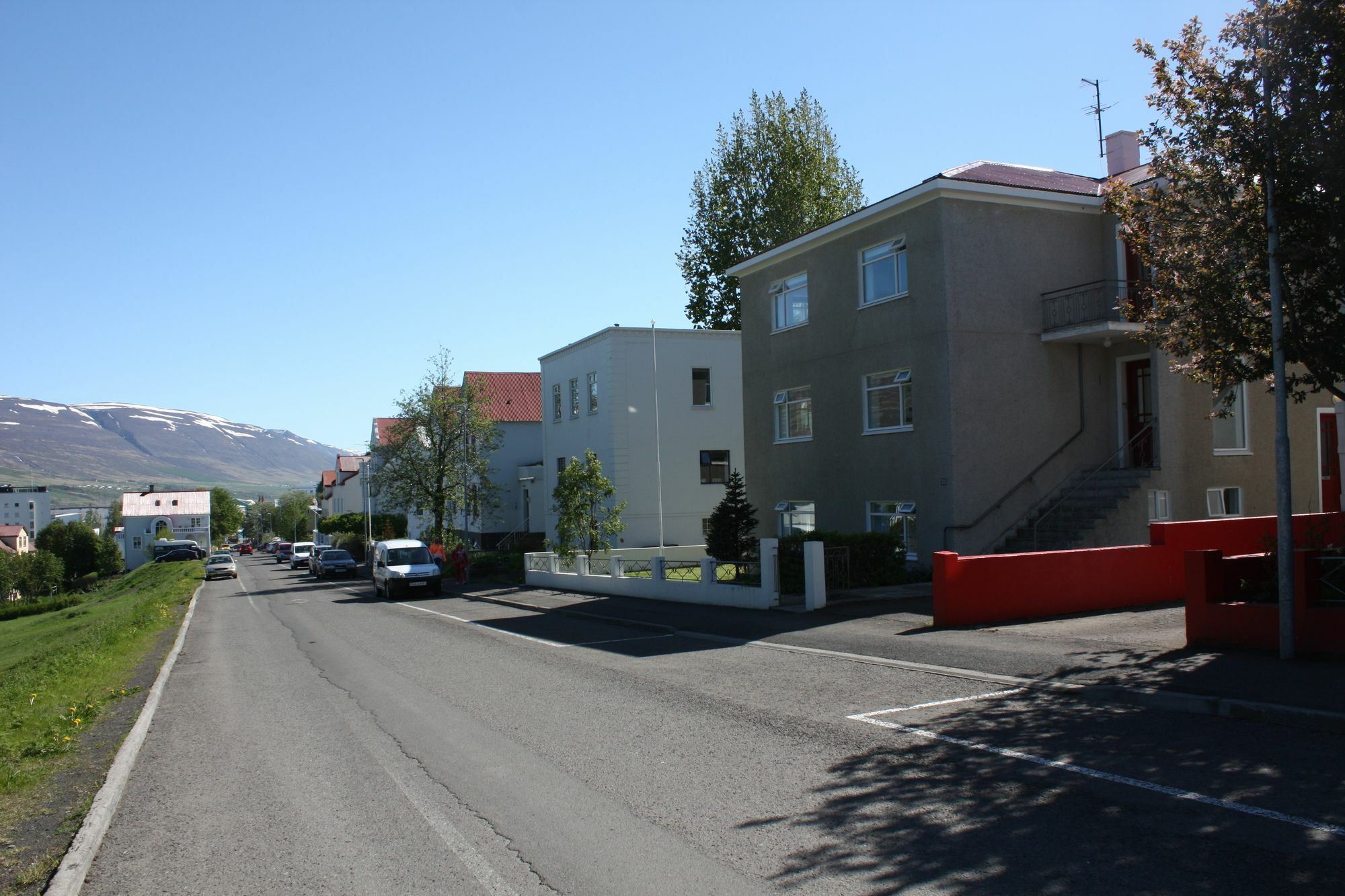 Brekkugata 33 Guesthouse Akureyri Exterior photo